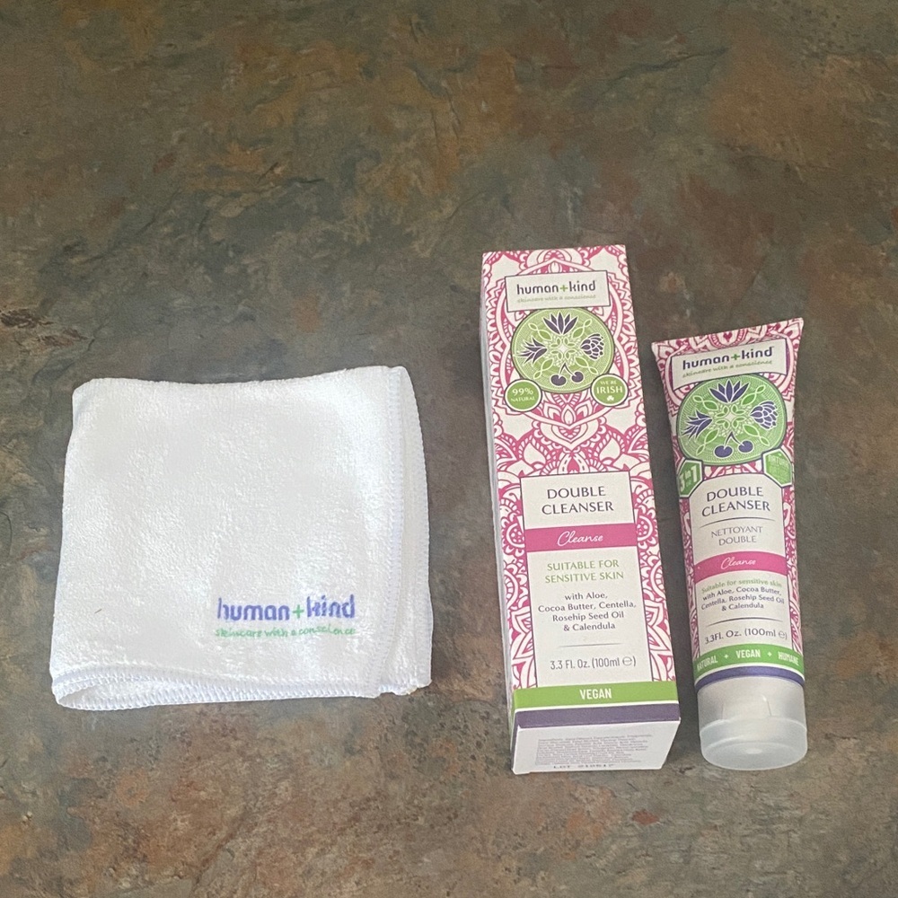 Human+Kind Vegab Double Cleanser For Sendative Skin 3.3 fl oz NIB